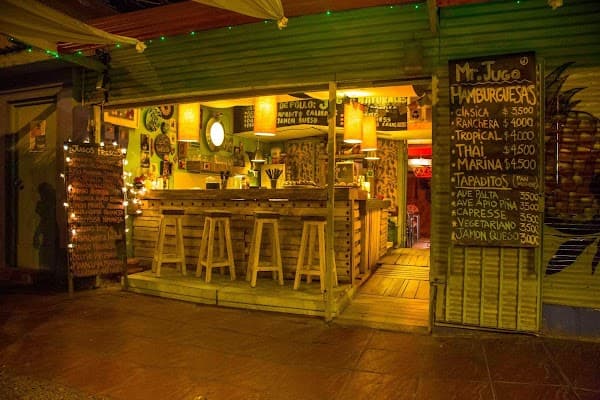 MR.JUGO CAFE LOUNGE
