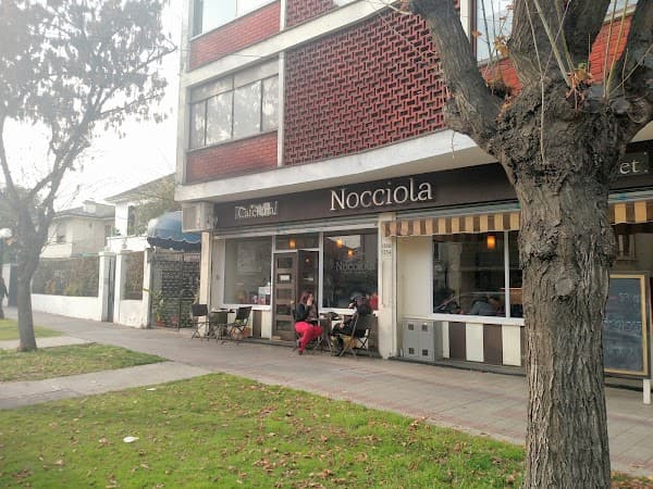 cafeteria nocciola