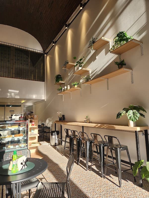 Lynn Café