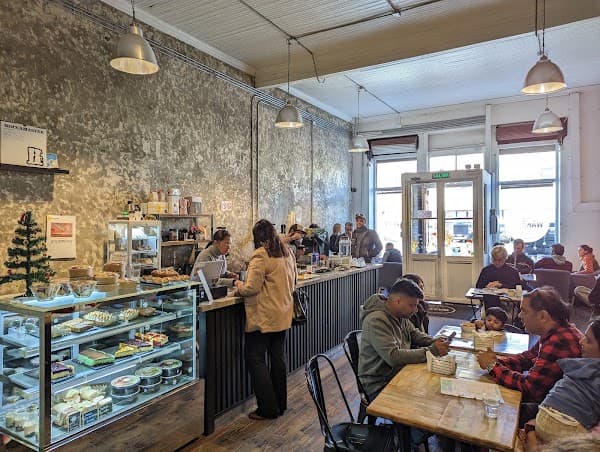 Wake Up - Coffee & Brunch